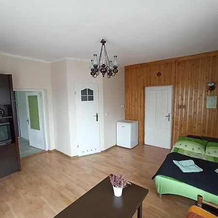 Apartament-studio, U Lucy